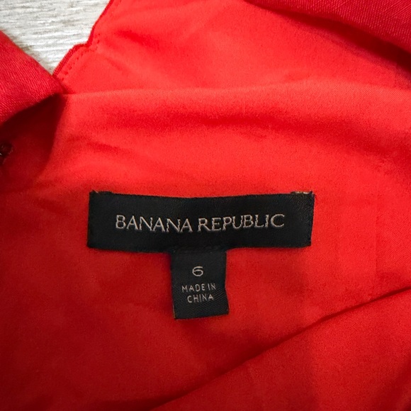 Banana Republic Red short Jumpsuit with back Zip and Pockets - Picture 7 of 9